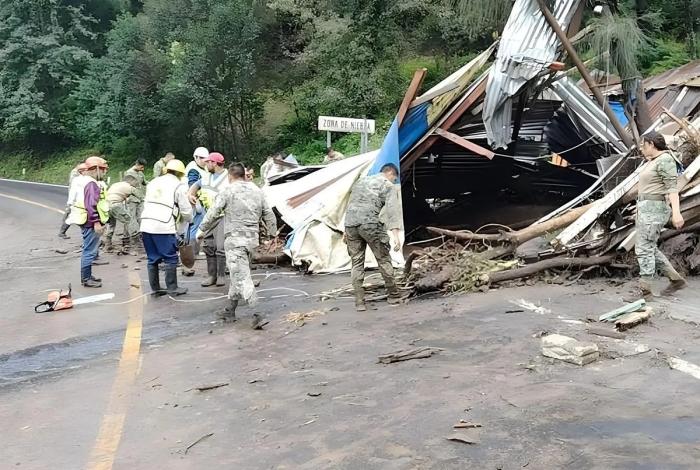 41 fallecidos por lluvias en cinco estados de México