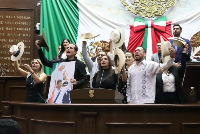 76 Legislatura designa a Grecia Itzel Quiroz García como presidenta sustituta de Uruapan