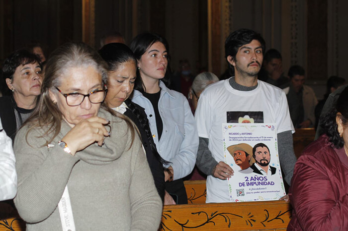 A 2 años de la desaparición de Ricardo Lagunes y Antonio Díaz, comuneros de Aquila se manifiestan