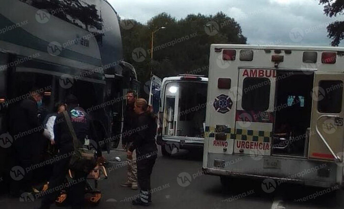 Accidente de camión de pasajeros deja el menos siete lesionados, en Salvador Escalante