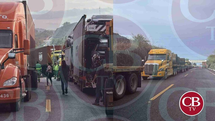 Accidente de tráileres genera cierre total de la Siglo XXI