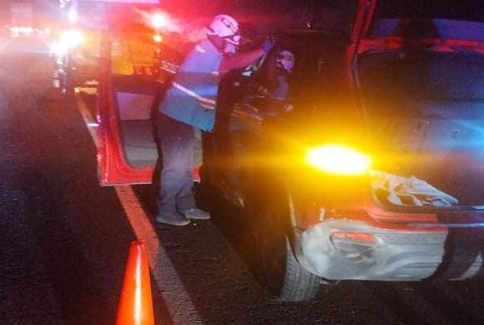 Accidente en la autopista Siglo XXI deja una mujer lesionada
