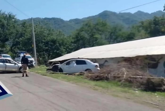 Accidente entre un taxi y un particular deja un muerto y un herido en Benito Juárez