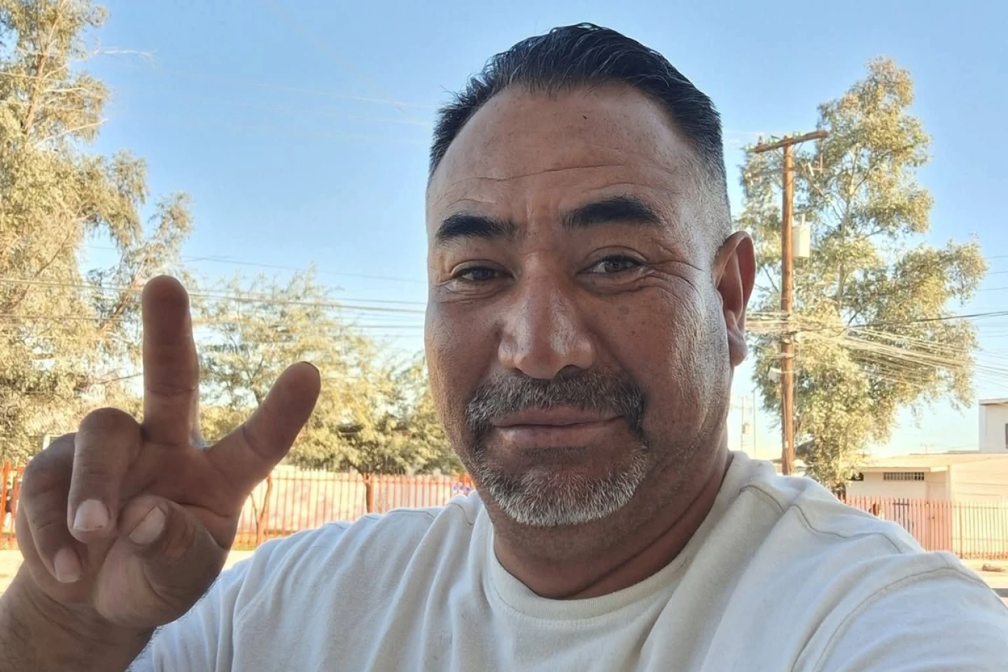 Acribillan al influencer “Chakin” Valadez en Baja California