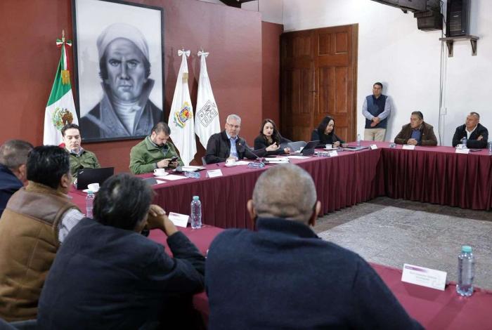 Acuerda Bedolla con transportistas, condonaciones y descuentos para el Buen Fin