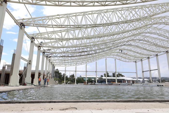 Administración de Yarabí Ávila construye obras de alto impacto; alberca Olímpica al 70 por ciento