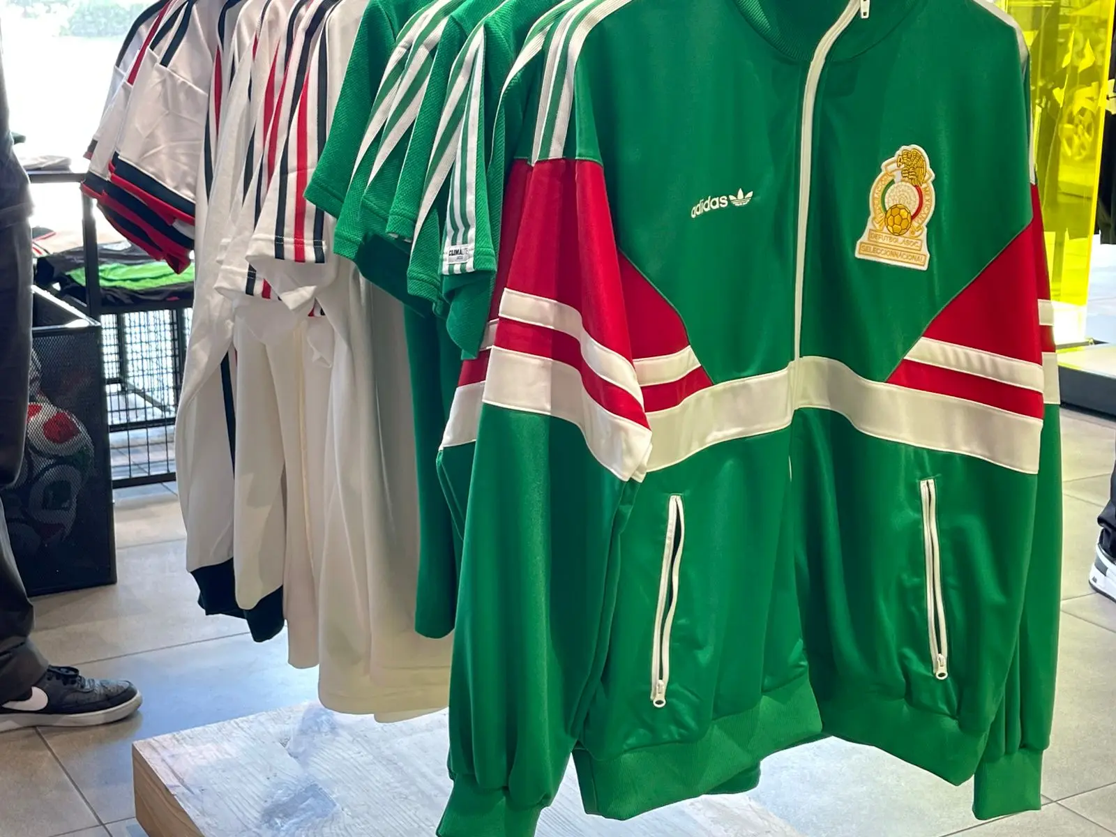 Afición mexicana barre con las playeras de la Selección a días del Mundial 2026