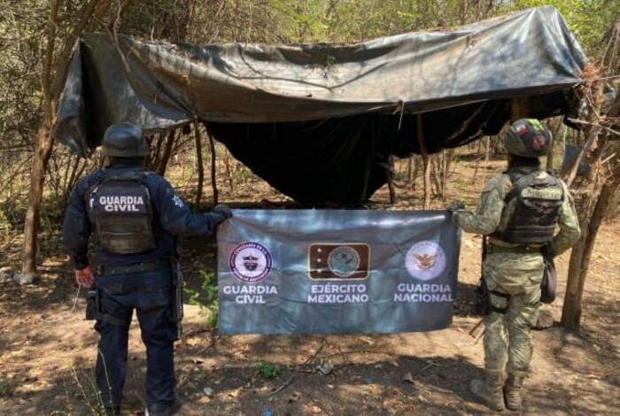 Agentes de la SSP, Guardia Nacional y soldados destruyen campamento clandestino en Parácuaro