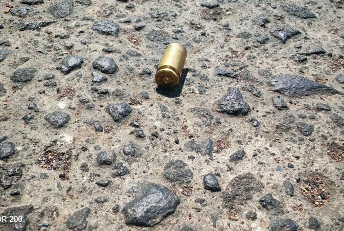 Agreden a t1r0s a dos hermanos en Uruapan; sólo uno sobrevive