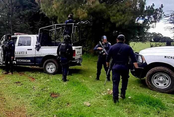 Agresión armada contra policías deja un presunto atacante muerto en Penjamillo
