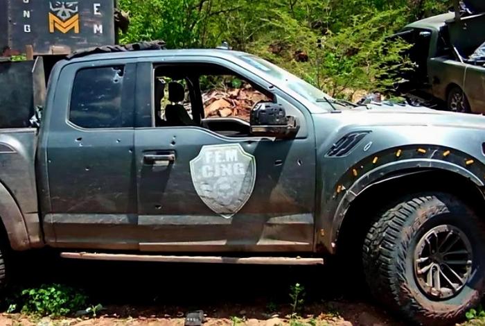 Aguililla: Abaten a 2 delincuentes de un grupo criminal durante tiroteo