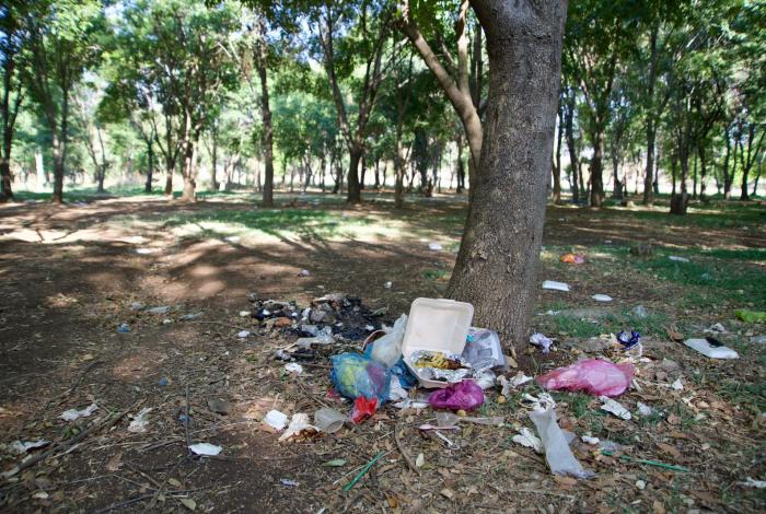 Al mes, 15 multas económicas por abandono de basura en Morelia