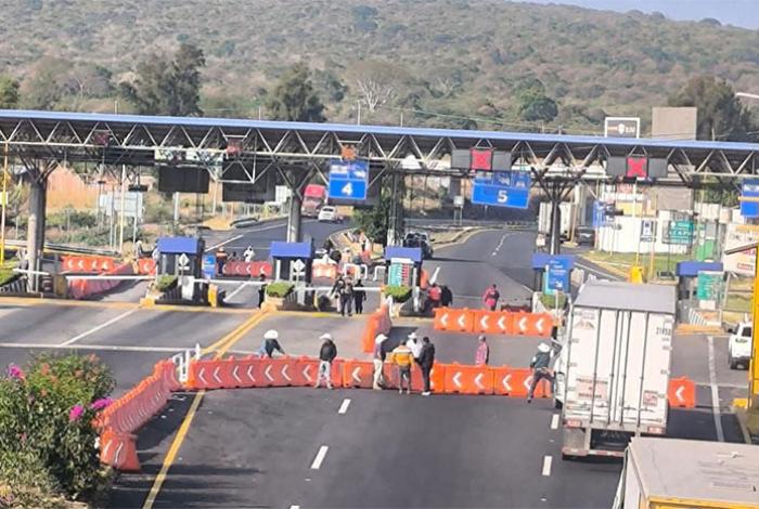 Al momento, estos son los bloqueos carreteros en Michoacán, Guanajuato y otros puntos del país