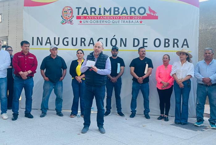 Alcalde Eric Gaona inaugura obra histórica en la colonia Miguel Hidalgo en Tarímbaro
