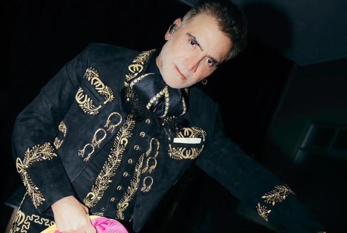 Alejandro Fernández retoma su gira tras superar salmonelosis