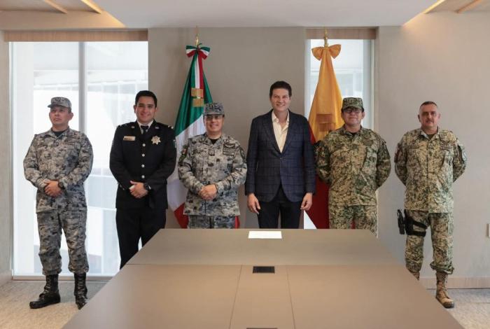 Alfonso Martínez afianza coordinación con SEDENA y GN en la construcción de la paz