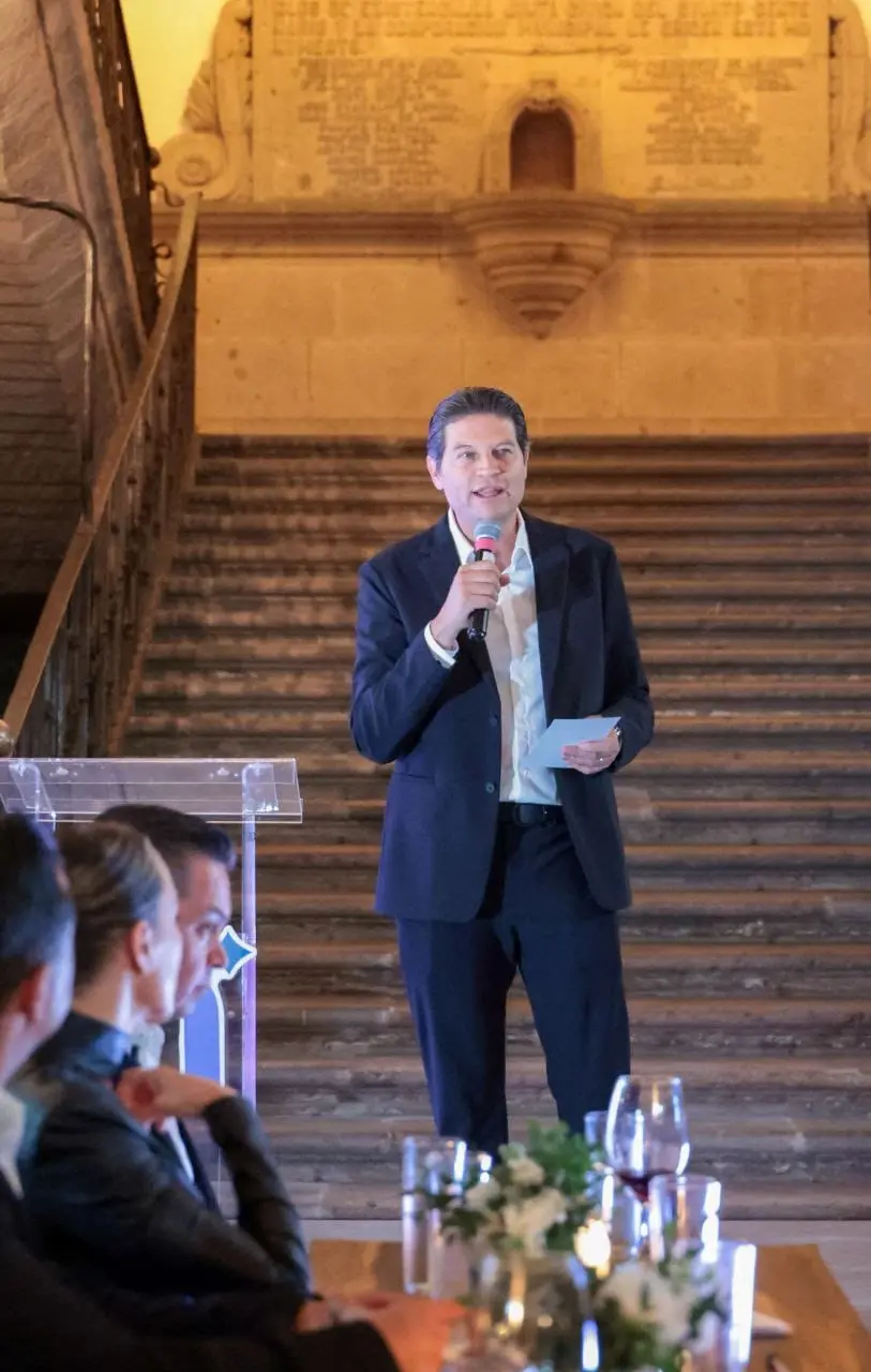 Alfonso Martínez destaca valor de la gastronomía michoacana