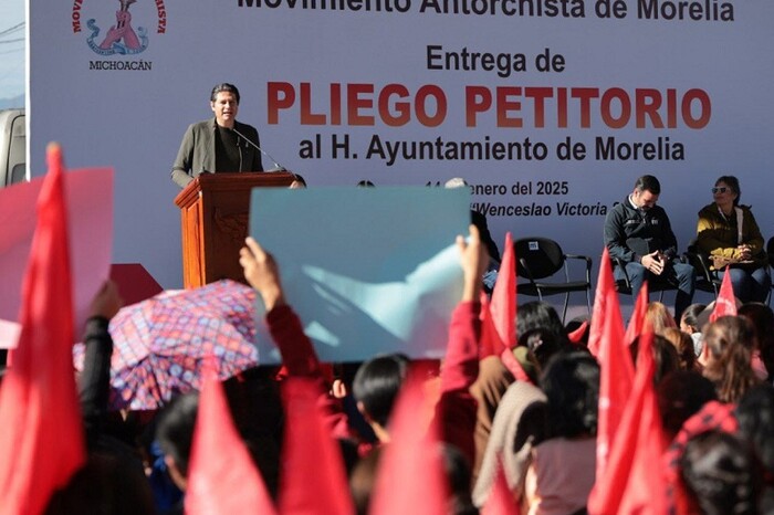 Alfonso Martínez refrenda su apoyo a Antorcha Campesina