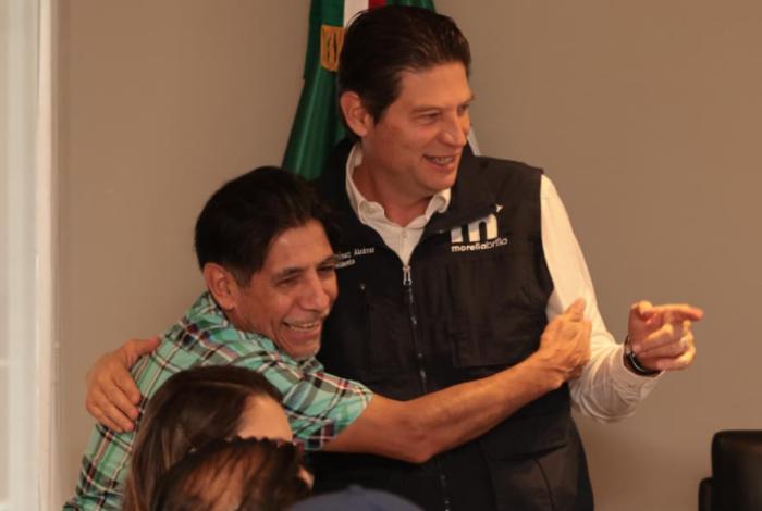 Alfonso Martínez y líderes taxistas estrechan comunicación para mejorar movilidad en Morelia