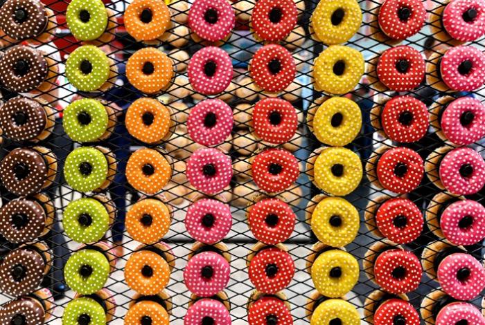 Alimentos ultraprocesados son ‘el nuevo tabaco’ y urge regularlos, advierten expertos