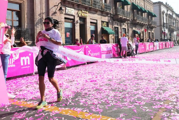 Alrededor de 500 mp, recaudación de Pínktate de Rosa en favor de mujeres con cáncer de mama
