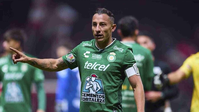 Andrés Guardado anuncia su retiro del fútbol