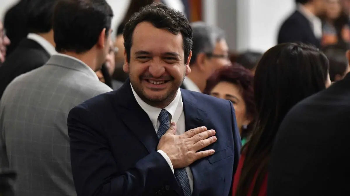 Andrés López Beltrán deja cargo en Morena, para buscar diputación federal por Tabasco