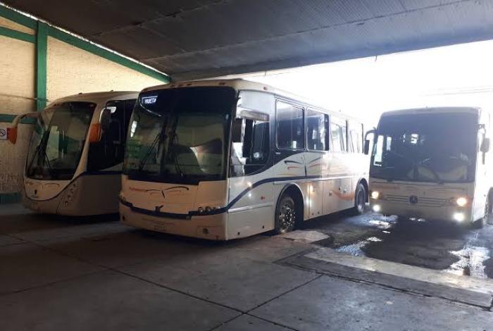 Apatzingán: salva la vida al esconderse en la Terminal de Autobuses Purhépechas