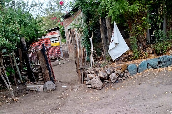 Apatzingán: Una pareja muerta y un hombre herido por ataque armado en colonia Leandro Valle