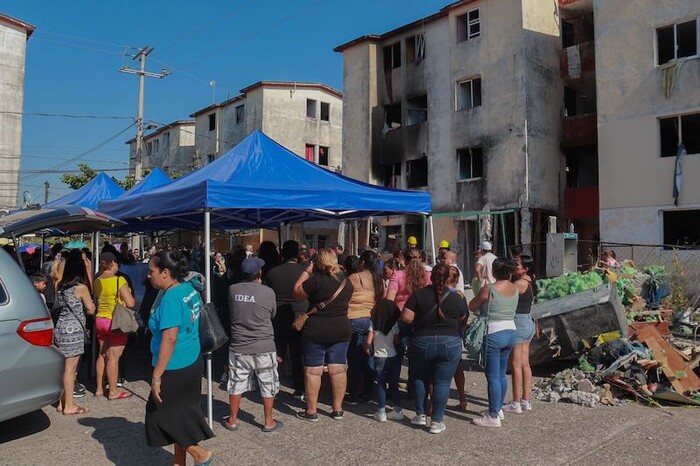 Apoya PRI a víctimas de explosión en Lázaro Cárdenas