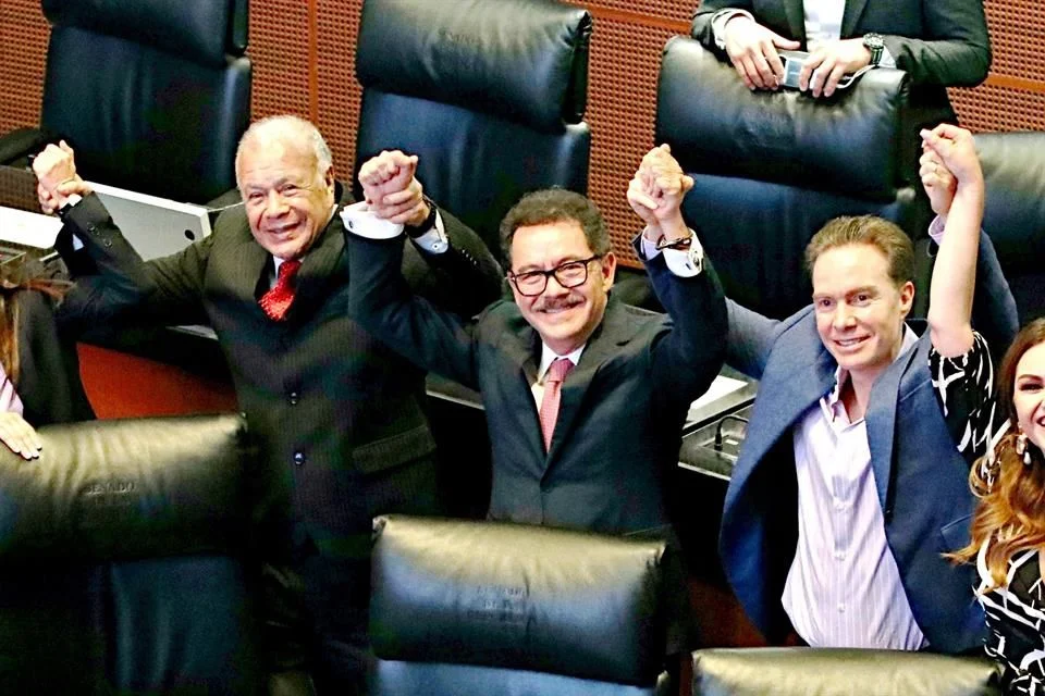 Aprueban en el Senado el “Plan B”, bajo ajustes planteados por el PT