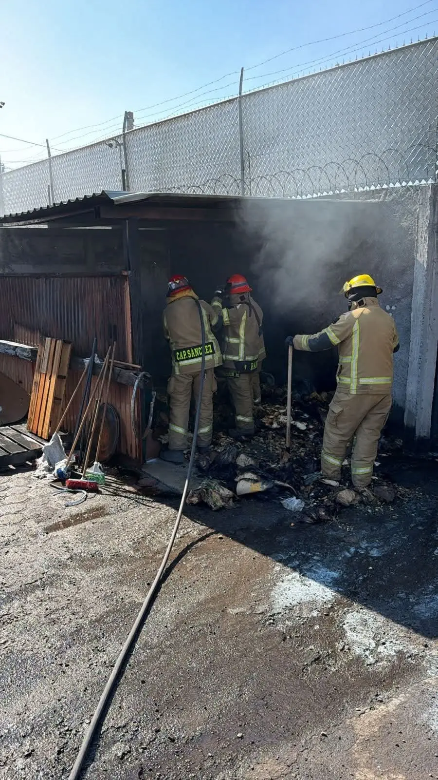 Arden residuos en fábrica de tostadas al norte de Morelia