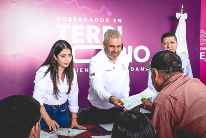 Ario recibe al gobernador Alfredo Ramírez Bedolla y fortalece la atención ciudadana con audiencia pública y obra carretera