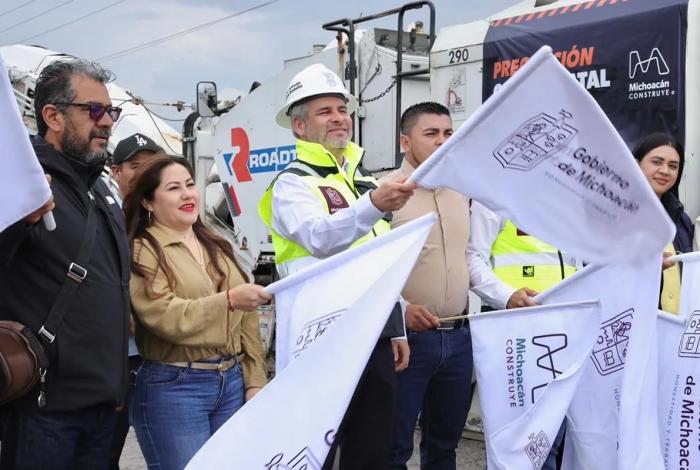 Arranca Bedolla rehabilitación de carretera que conecta a Contepec y Maravatío