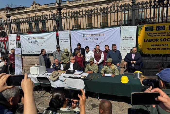 Arranca en Morelia la primera Feria del Bienestar y Desarme del Plan Michoacán por la Paz y la Justicia