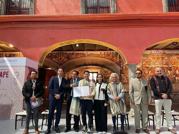 Artesanos michoacanos son premiados en el Concurso Nacional del Sarape