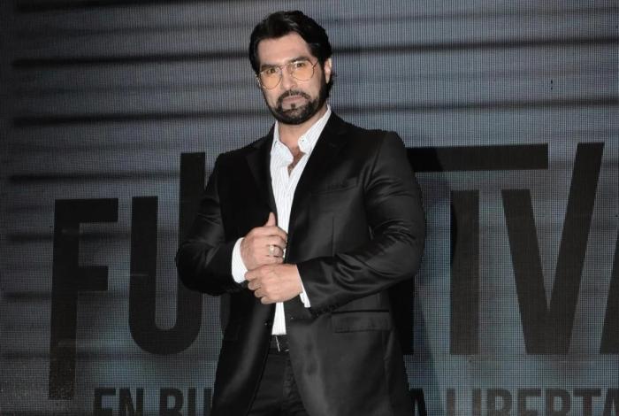 Arturo Carmona en problemas por alianza con Cruz Martínez