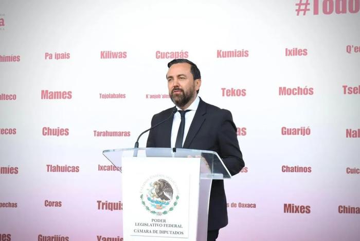 Arturo Ávila defiende a Gutiérrez Müller de rumores de mudanza