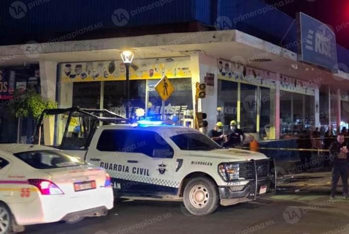 As3sin4n a ‘viene viene’ en el centro de Zamora