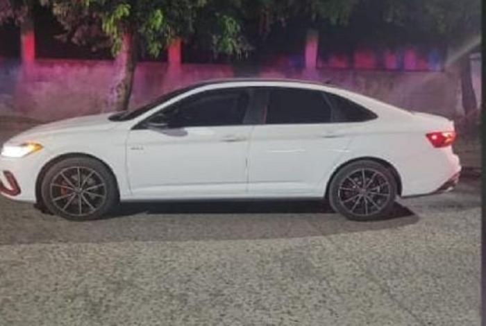 Asesinan a un hombre originario de Guerrero en Apatzingán; intentó defenderse con su arma