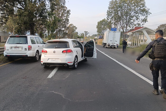 Asesinan a un policía sobre la carretera Morelia-Pátzcuaro, a la altura de Uruapilla