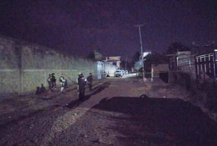 Atacan a balazos a un hombre en la colonia San Isidro de Uruapan
