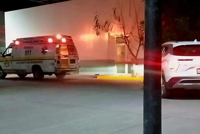 Atacan a balazos a un joven de 22 años en Apatzingán