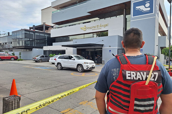 Atacan a tiros a ex candidato a diputado en Uruapan; le dispararon 15 veces