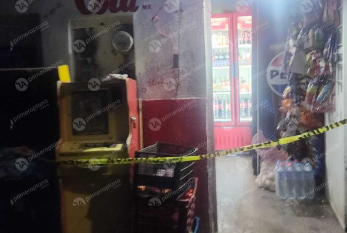 Atacan a una familia en una tiendita de Zamora