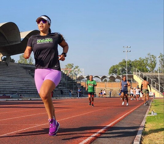 Atleta moreliana Daniela Camacho competirá en el Mundial de Triatlón