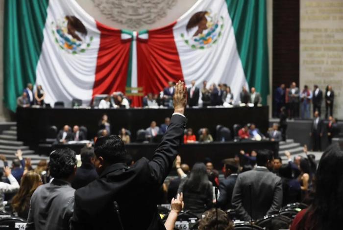 Aumentan impuestos a bebidas saborizadas, tabaco, apuestas y videojuegos