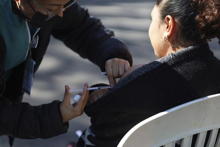 Aún puedes vacunarte contra la influenza; más de un millón de michoacanos lo han hecho