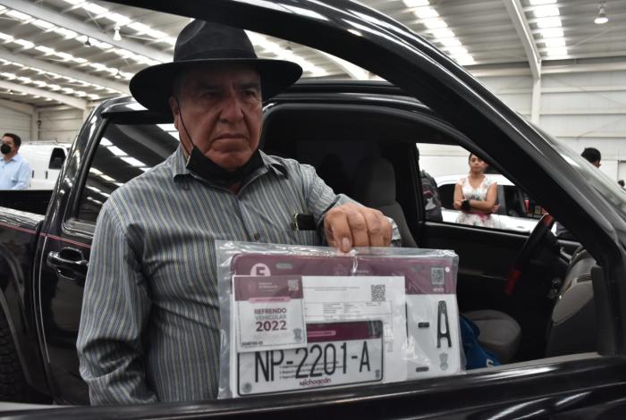 Aunque regularización de autos chocolate fue positiva, no se retomará pronto: SFA