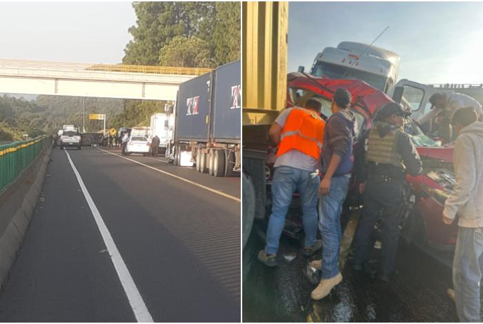 Automóvil queda prensado entre 2 tráileres en la Siglo XXI; se reportan varios heridos